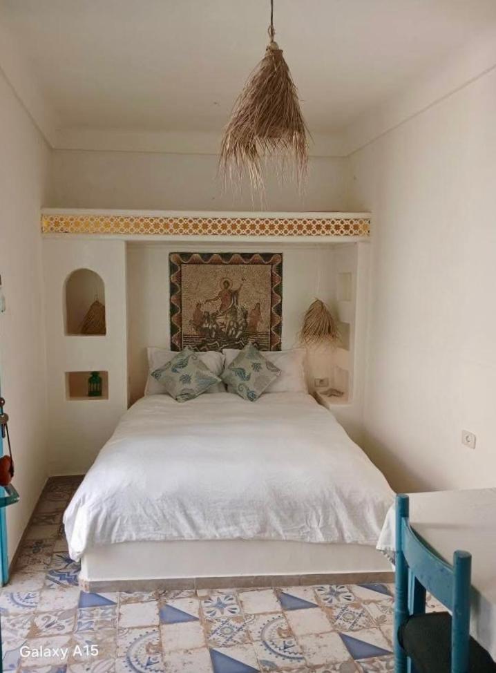 Dar Evelyne By Daldoul Hotel มาห์เดีย ภายนอก รูปภาพ